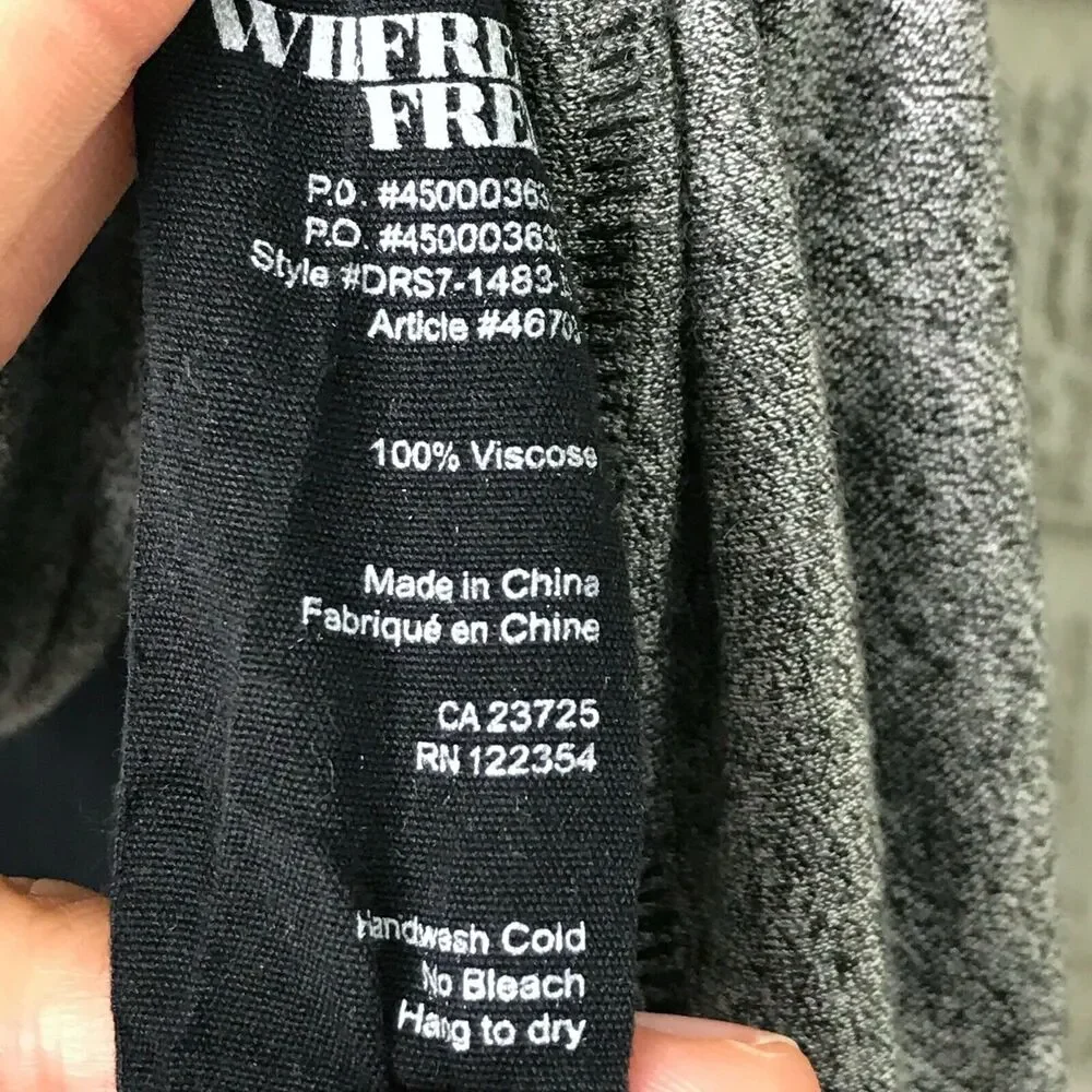 Aritzia Wilfred Free XXSmall 2XS Color Block Long Sleeve Tee Top Gray Black